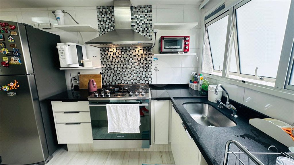 Apartamento à venda com 3 suítes em Vila Mariana, São Paulo, SP
