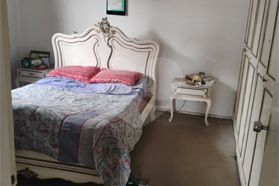 Sobrado à venda com 3 quartos, sendo 1 suíte, em Jardim São Bento, São Paulo, SP
