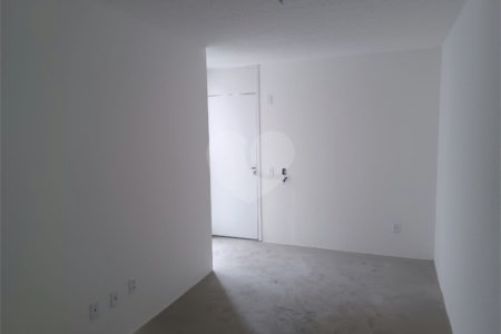 Apartamento à venda com 2 quartos em Santa Cruz, Rio de Janeiro, RJ