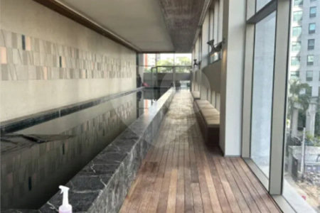 Studio à venda ou para alugar com 2 suítes em Jardim Europa, São Paulo, SP
