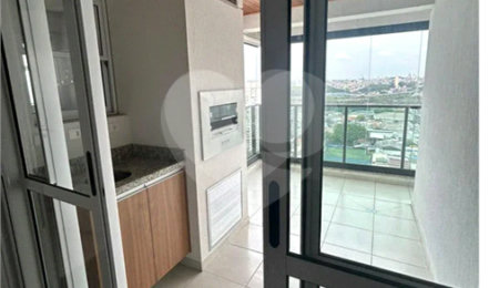 Apartamento para alugar com 2 quartos, sendo 1 suíte,  em Chácara Santo Antônio, São Paulo, SP