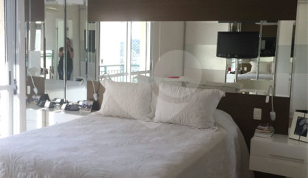 Apartamento à venda com 4 suítes em Vila Gertrudes, São Paulo, SP