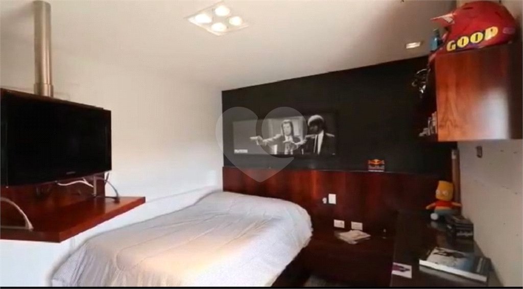 Casa à venda com 5 suítes no condomínio Parque Arco Iris, Atibaia - SP