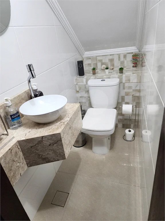 Sobrado à venda com 3 quartos, sendo 1 suíte,  em Tremembé, São Paulo, SP