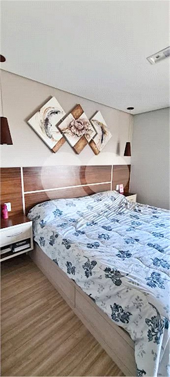 Casa à venda ou para alugar com 3 suítes no condomínio Jardim da Montanha I, Mairiporã - SP
