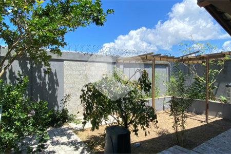 Casa à venda com 4 suítes em Orla Norte, Porto Seguro, BA