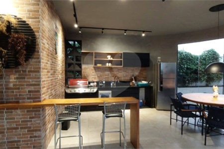 Casa para alugar com 4 quartos, sendo 3 suítes,  no condomínio Figueira Garden, Atibaia - SP