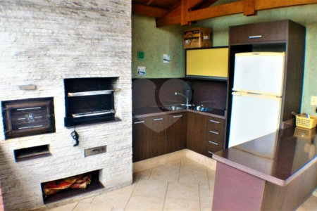 Casa à venda com 5 suítes no condomínio Travessa Tenente Ariston de Oliveira,4, São Paulo - SP