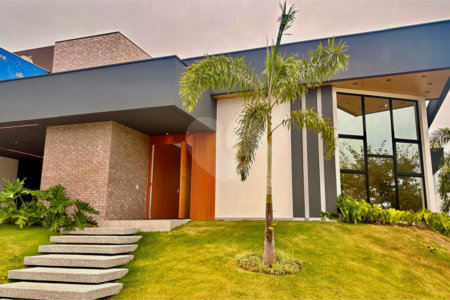 Casa à venda com 3 suítes no condomínio Campos do Conde I e II, Sorocaba - SP