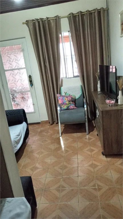 Casa à venda com 5 quartos em Jardim Mazza, São Paulo, SP