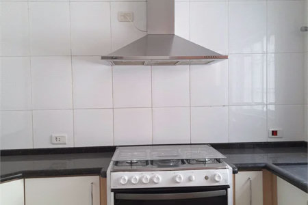Sobrado à venda com 3 quartos, sendo 1 suíte, em Jardim Bonfiglioli, São Paulo, SP