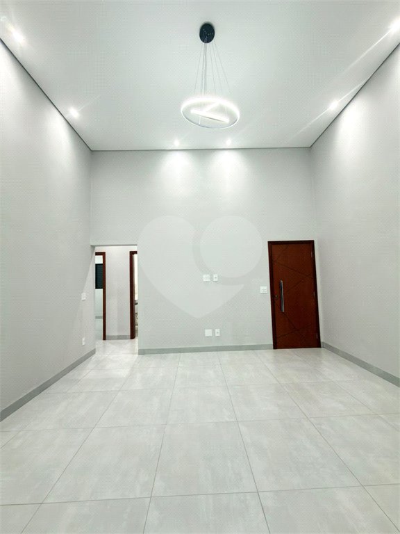 Casa à venda com 3 quartos, sendo 1 suíte, em Jardim Santa Cecília, Ribeirão Preto, SP