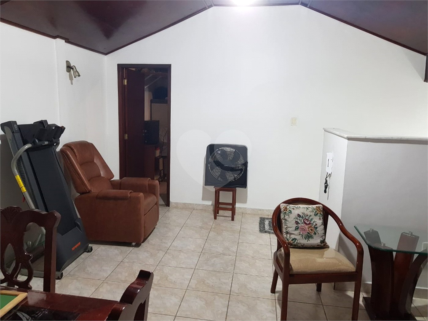 Casa de Vila à venda com 4 quartos, sendo 3 suítes,  em Tijuca, Rio de Janeiro, RJ