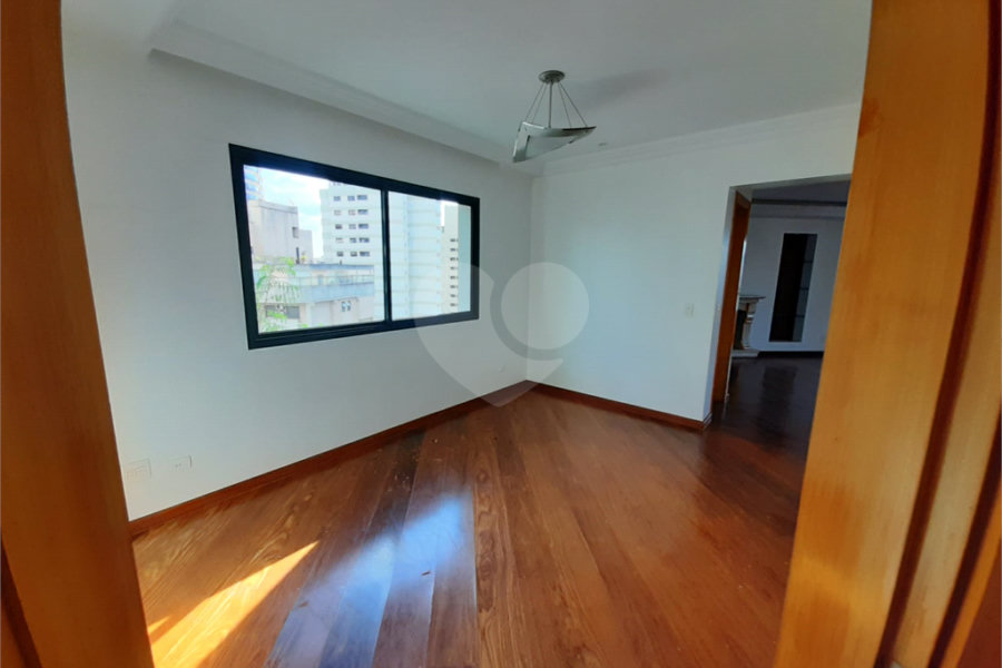 Apartamento à venda com 3 quartos, sendo 1 suíte,  em Santana, São Paulo, SP