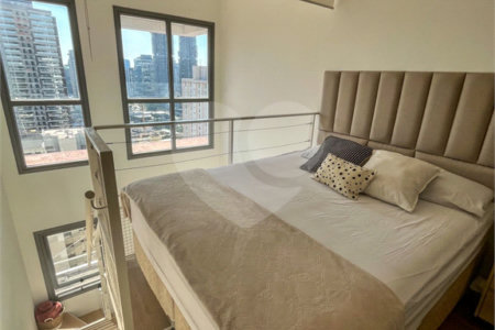 Apartamento à venda com 1 quarto em Jardim das Acácias, São Paulo, SP