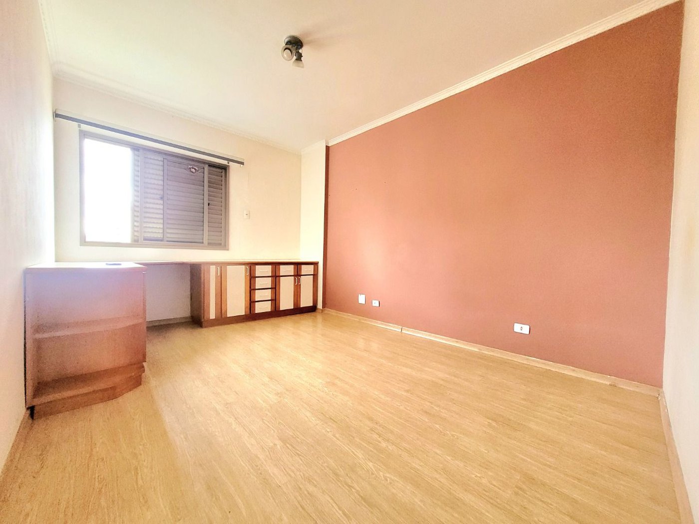 Apartamento com 2 dormitórios, 1 suíte, dependência de empregada à venda, 107 m² por R$ 640.000 - Marapé - Santos/SP