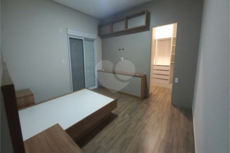 Casa à venda com 3 suítes no condomínio Piemonte, Indaiatuba - SP