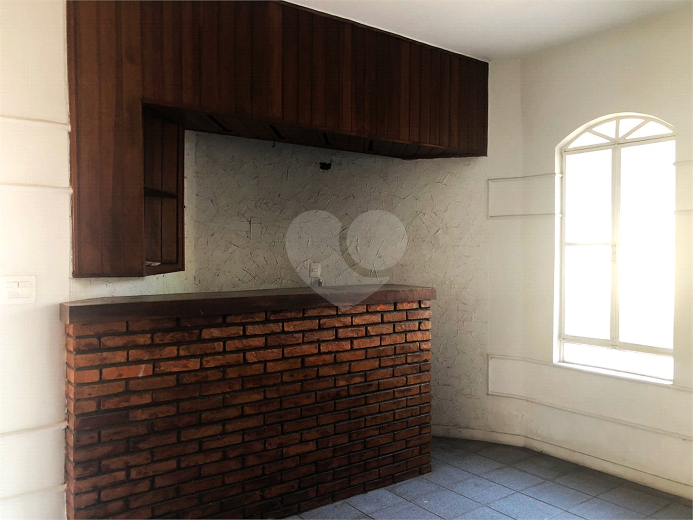Sobrado à venda com 4 quartos, sendo 3 suítes, em Vila Rosália, Guarulhos, SP