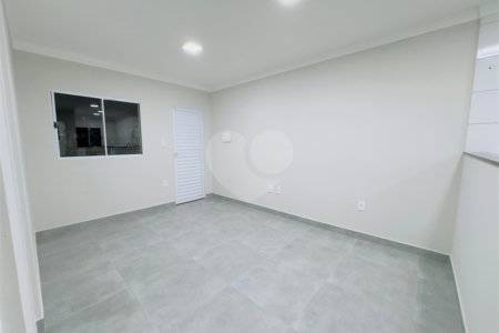 Apartamento à venda com 2 quartos em Lopes de Oliveira, Sorocaba, SP