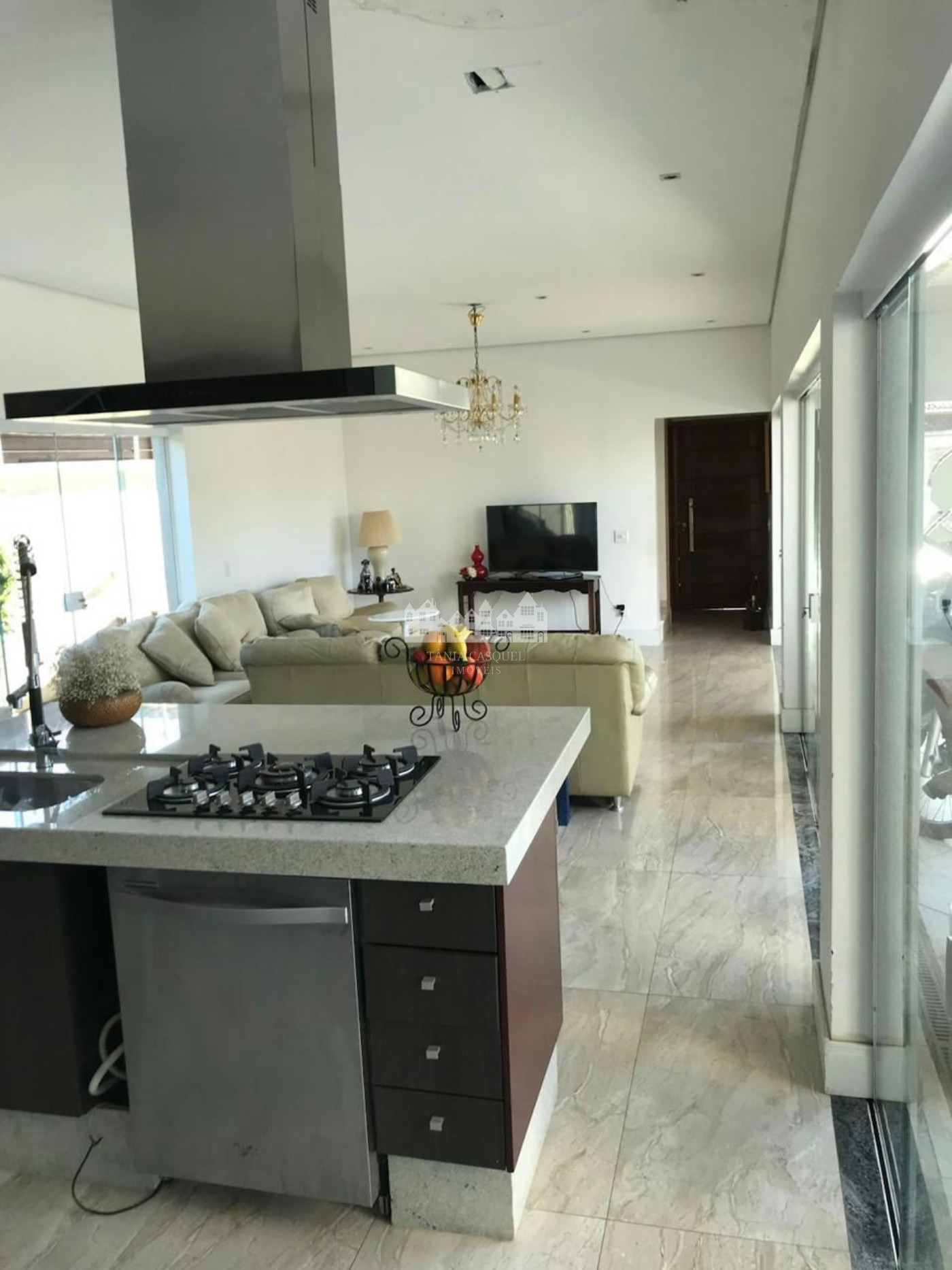 Casa à venda com 5 quartos, sendo 3 suítes, em Loteamento Jardim Morumbi, Atibaia, SP