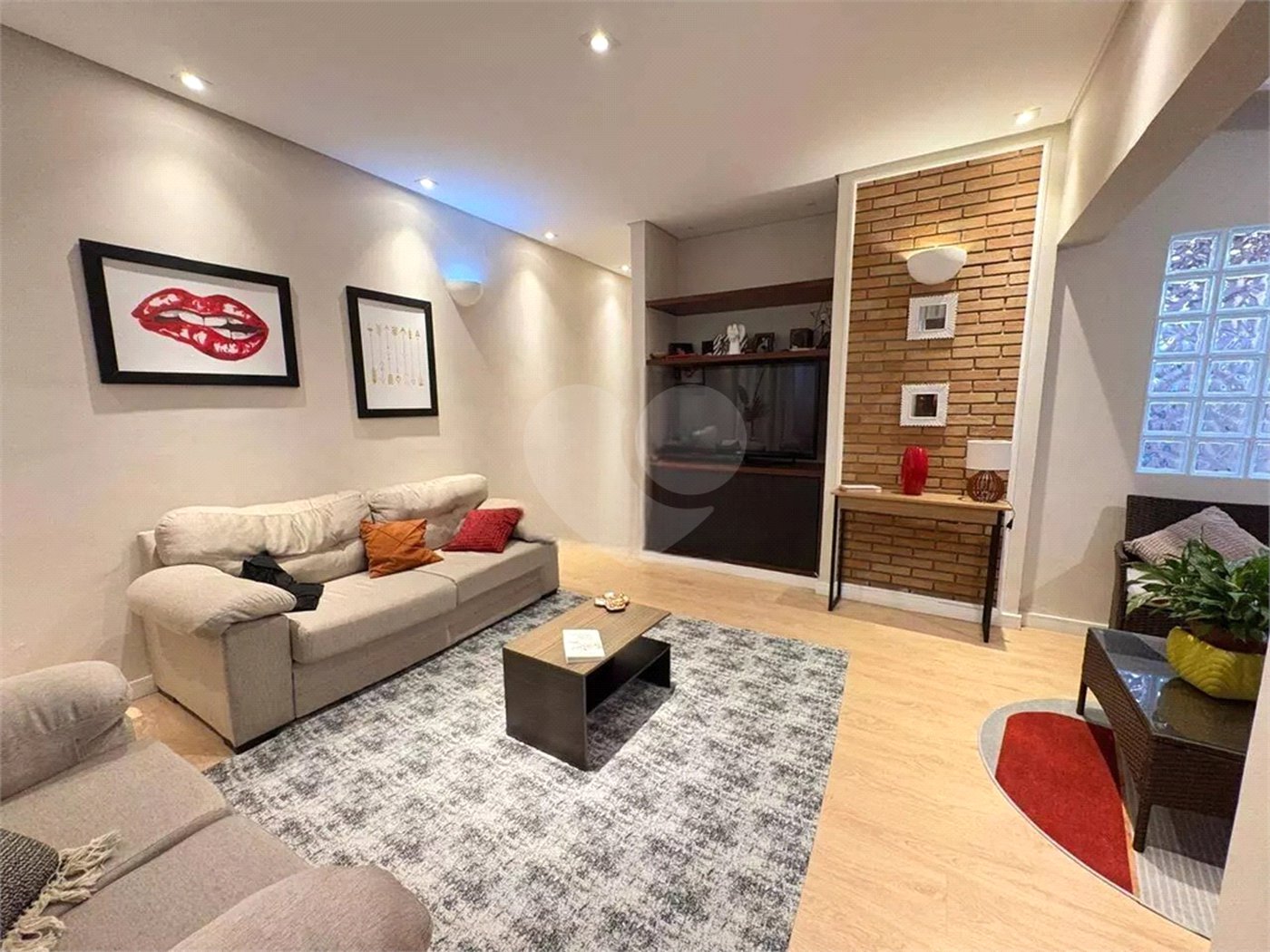 Casa à venda com 2 quartos em Vila Galvão, Guarulhos, SP