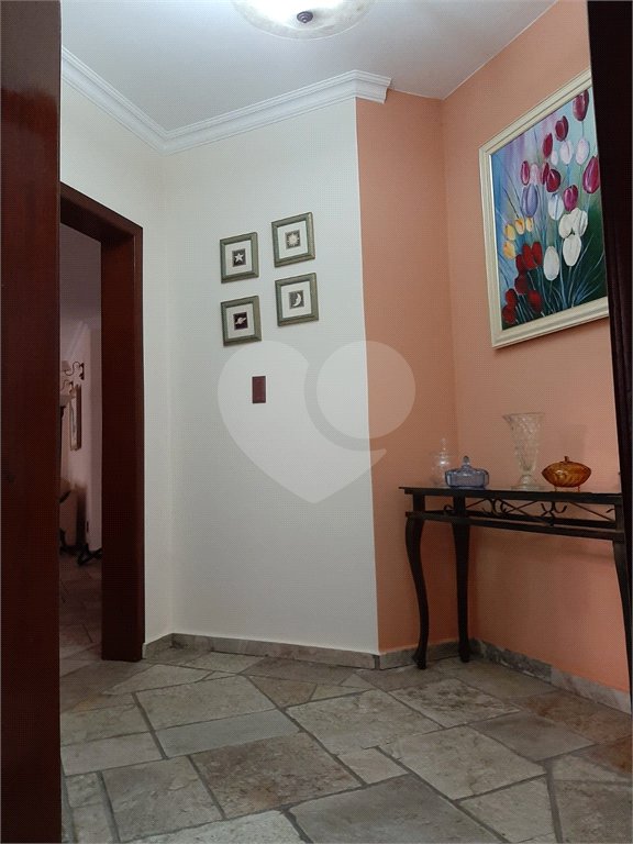 Casa Térrea à venda com 3 quartos, sendo 1 suíte, em Vila Lavínia, Mogi das Cruzes, SP