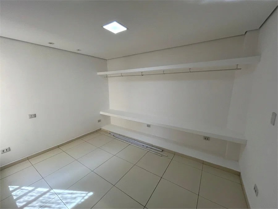 Casa de Vila para alugar com 4 suítes em Vila Romana, São Paulo, SP