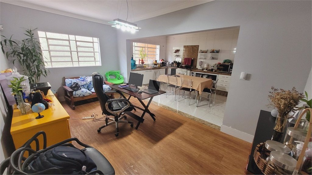 Casa à venda com 4 quartos, sendo 1 suíte, em Vila Matilde, São Paulo, SP