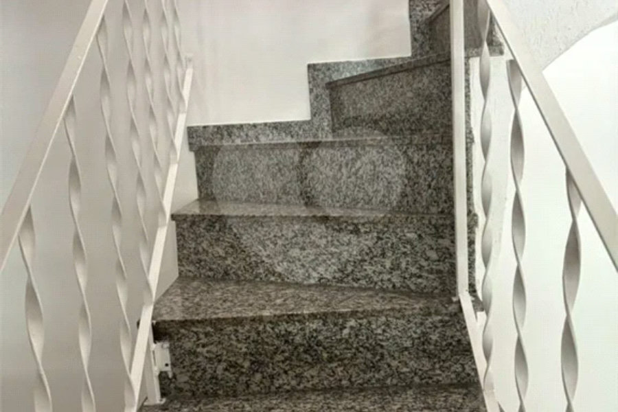 Sobrado à venda com 2 suítes em Santa Terezinha, São Paulo, SP