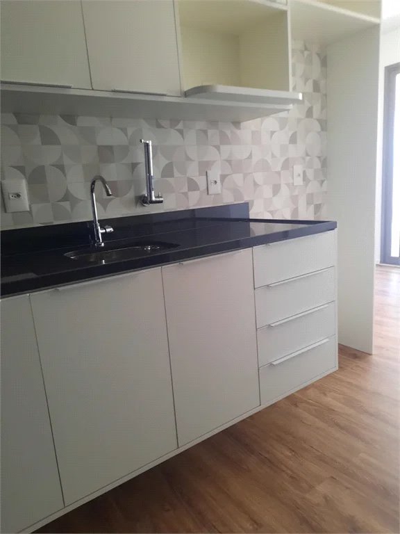 Apartamento à venda ou para alugar com 1 suíte em Sumarezinho, São Paulo, SP