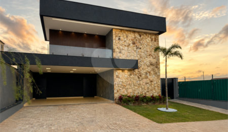 Casa à venda com 4 suítes no condomínio Terras Alpha Nova Esplanada, Votorantim - SP