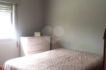 Sobrado à venda com 3 quartos, sendo 1 suíte, em Vila Deodoro, São Paulo, SP