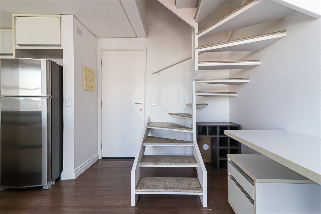 Duplex à venda com 1 suíte em Vila Nova Conceição, São Paulo, SP