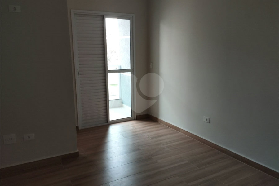 Sobrado à venda com 3 quartos, sendo 1 suíte, em Vila Mazzei, São Paulo, SP