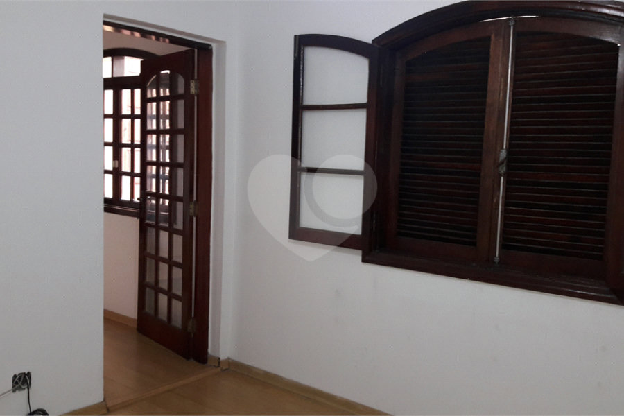 Sobrado à venda com 4 quartos, sendo 2 suítes, em Mandaqui, São Paulo, SP