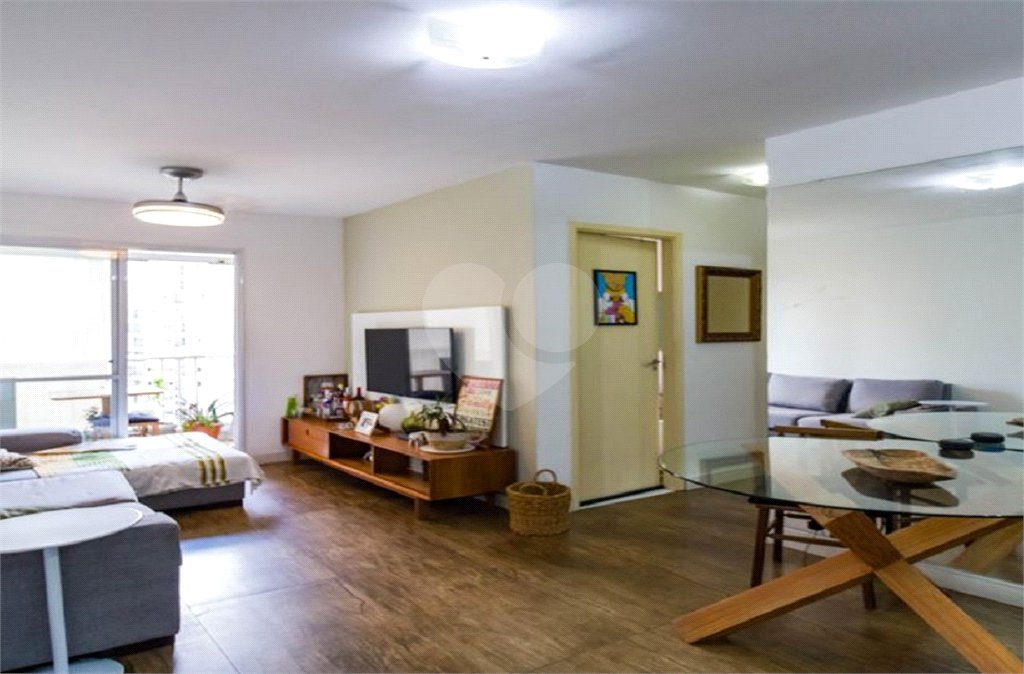 Apartamento à venda com 2 quartos, sendo 1 suíte, em Parque Reboucas, São Paulo, SP