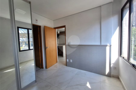 Apartamento à venda com 1 quarto em Jardim das Acácias, São Paulo, SP