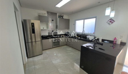 Casa em condomínio à venda com 3 quartos, sendo 1 suíte,  em Jardim Novo Horizonte, Sorocaba, SP