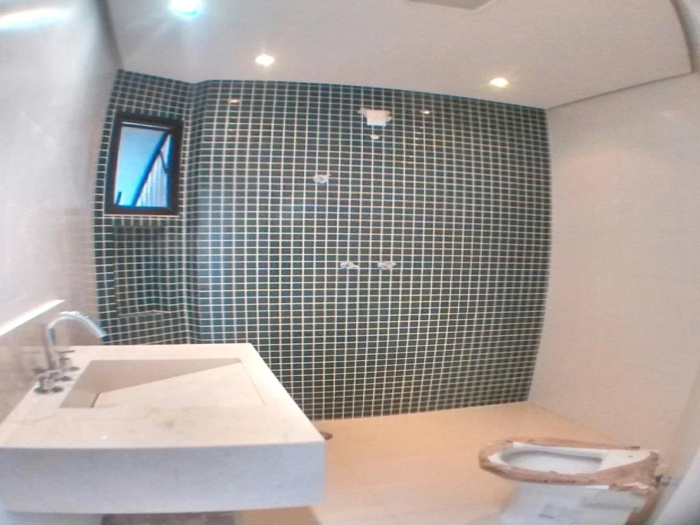 Apartamento à venda com 3 suítes em Vila Suzana, São Paulo, SP
