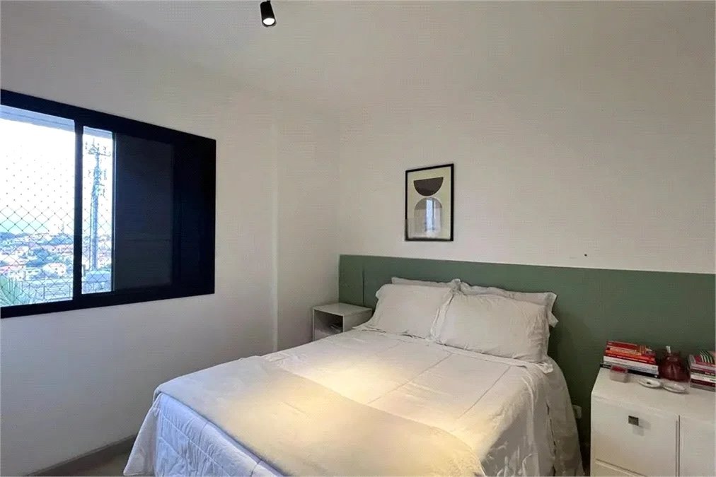 Apartamento à venda com 3 quartos, sendo 1 suíte, em Vila Madalena, São Paulo, SP