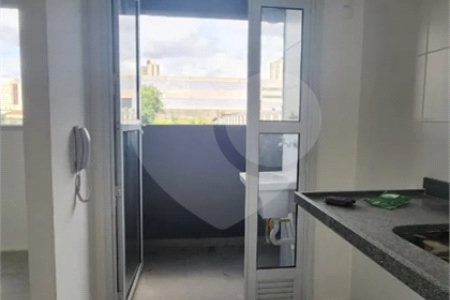 Apartamento à venda com 2 quartos em Vila Vermelha, São Paulo, SP