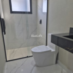 Casa térrea à venda com 4 quartos, sendo 2 suítes, no condomínio Alto da Floresta, Bom Jesus dos Perdões - SP