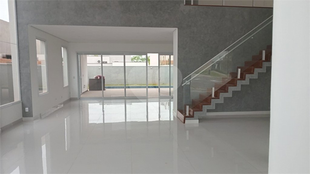 Casa à venda com 5 suítes no condomínio Alphaville Nova Esplanada 1, Votorantim - SP