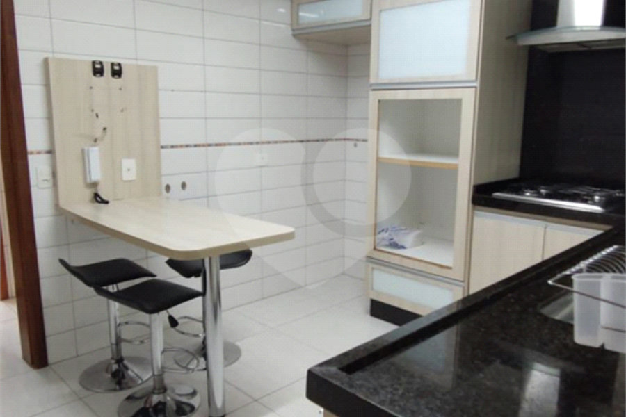 Sobrado à venda com 3 suítes em Água Fria, São Paulo, SP