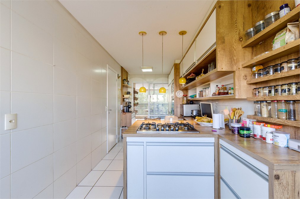 Apartamento à venda com 4 suítes em Jardim Marajoara, São Paulo, SP