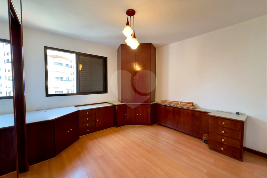 Apartamento à venda com 4 quartos, sendo 2 suítes, em Santana, São Paulo, SP