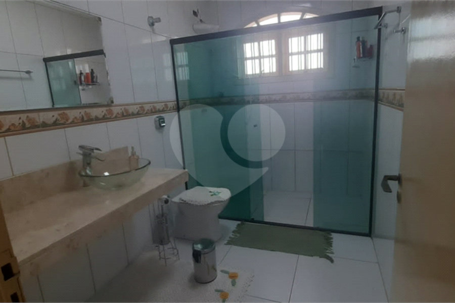 Casa à venda com 3 quartos, sendo 2 suítes, em São Vicente, Mairiporã, SP