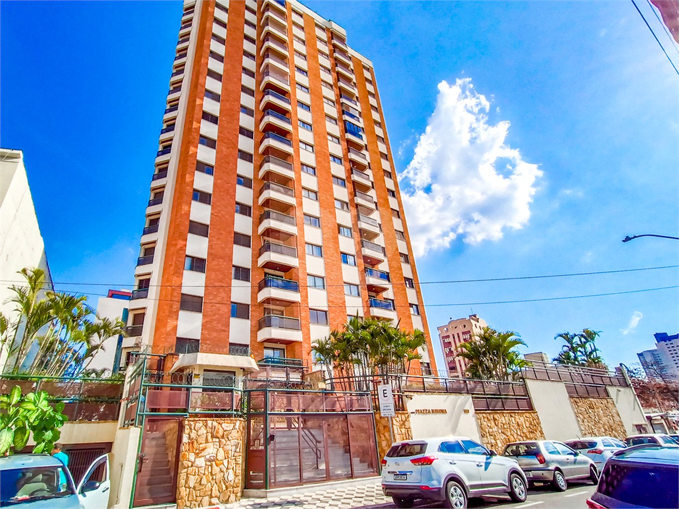 Apartamento à venda com 4 quartos, sendo 3 suítes, no Centro, Sorocaba, SP
