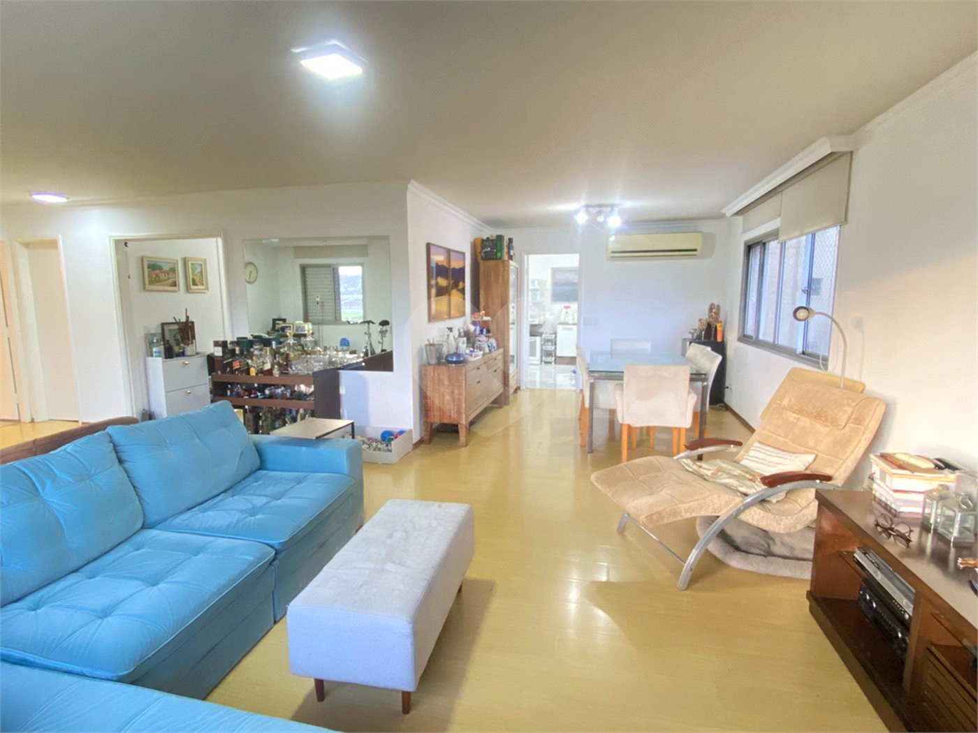 Apartamento para alugar com 4 quartos, sendo 1 suíte, em Jardim Europa, São Paulo, SP