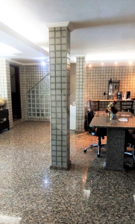 Sobrado à venda com 7 quartos, sendo 6 suítes, em Jardim Franca, São Paulo, SP